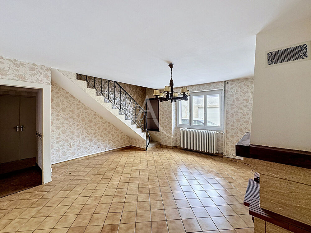 Maison 5 pièces 97 m² · à Trelaze · 97 m² · 249 900 €