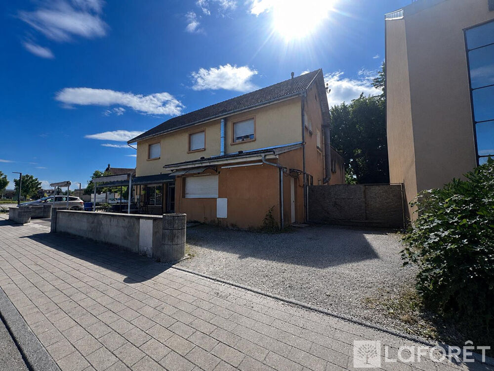 Vente Immeuble Immeuble de rapport avec 2 commerces et 3 appartements Audincourt