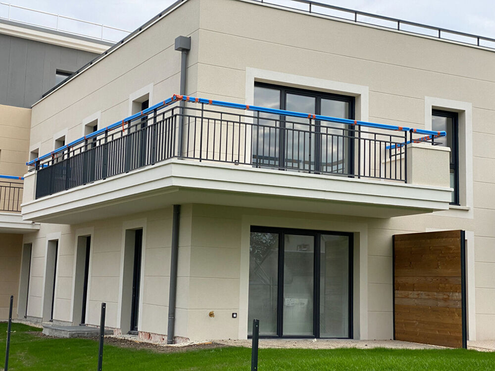 APPARTEMENT 80M²+ BALCON SUD EST et PK