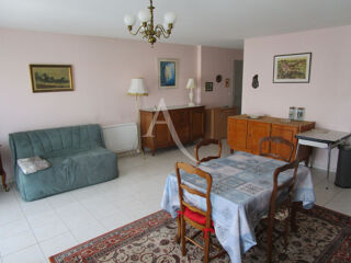  Appartement à louer 3 pièces 66 m²