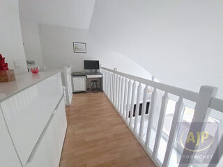  Appartement � vendre 3 pi�ces 77 m�