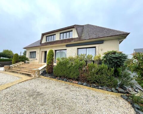   MAISON COSSUE 9 PIECES Maison - 9 pice(s) - 210 m