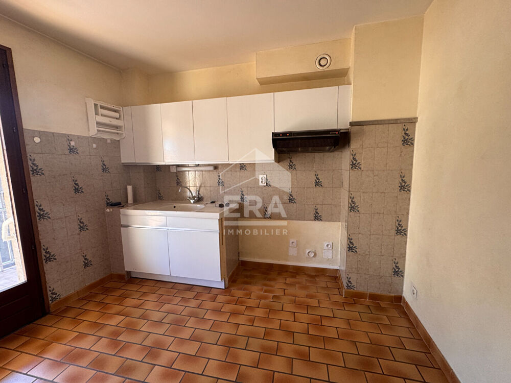 Vente Appartement SISTERON CENTRE-VILLE  3 CHAMBRES, TERRASSE, PARKING FERMÉ ET CAVE Sisteron
