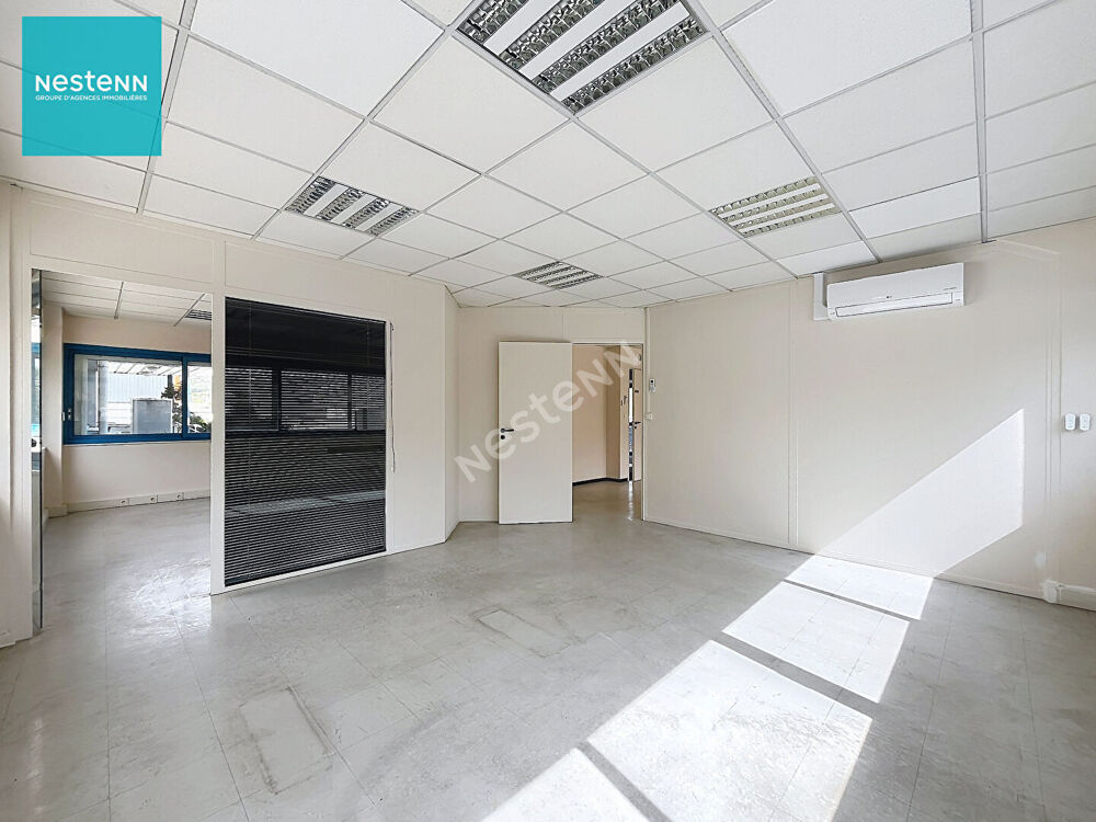   FRANGY _ Bureaux de 80 m² au 1er étage, avec parking, à louer Frangy