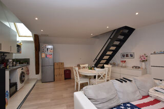  Appartement à louer 3 pièces 56 m²