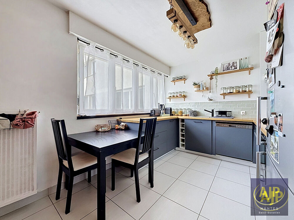 AJP IMMOBILIER NANTES - T3/T4 lumineux de 70 m² - Quartier Cité des Congrès / CHU