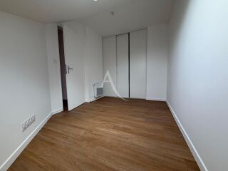  Appartement à louer 2 pièces 28 m²
