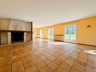  Maison � vendre 8 pi�ces 242 m�