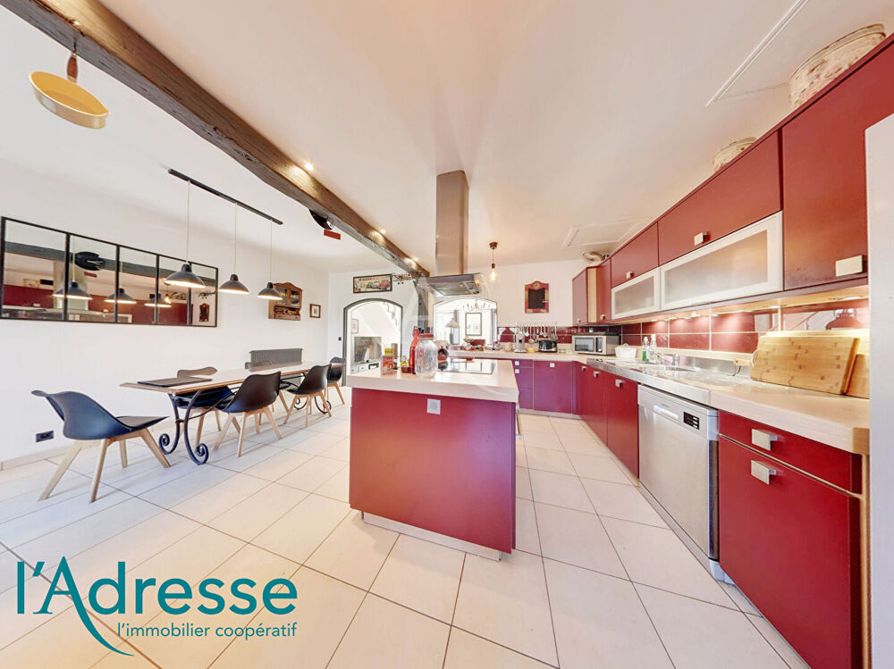 Vente Maison Maison  indépendante 167 m2 avec dépendance Champs sur marne