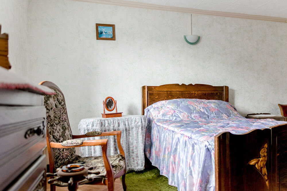 Maison à rénover avec grands volumes secteur Saulnot et belles dépendances