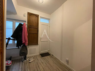  Appartement à louer 2 pièces 53 m²