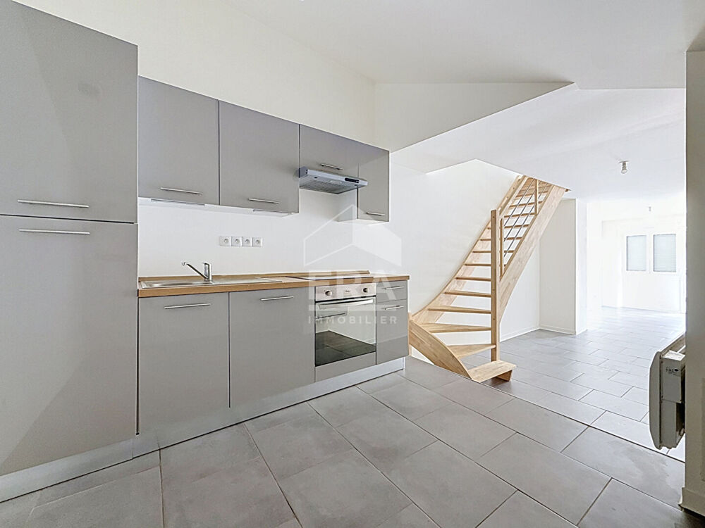 Appartement style petite maison à Pussay 2 pièce(s) 44.3 m2