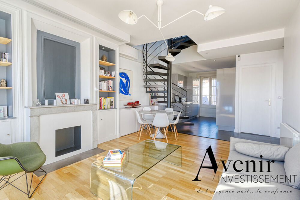 Location Appartement Superbe duplex T4 de 90m² climatisé en dernier étage - 3 chambres - vue dégagée- balcons - Lyon 6ème Foch Lyon 6