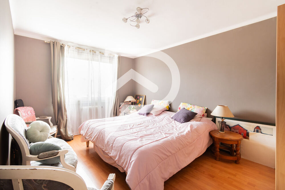 Appartement 4 Pièces 98m2 Marseille 13008
