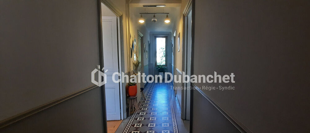 Vente Maison Maison Feurs 10 pièce(s) 163.28 m2 Feurs