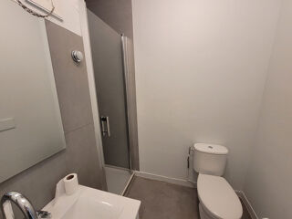  Appartement à louer 2 pièces 44 m²