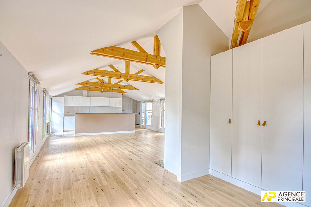 à vendre  Appartement Versailles (78000)