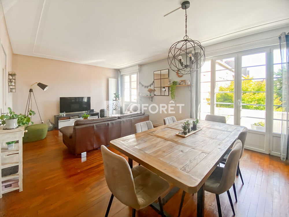Maison 5 pièces 167 m² · à Calais · 167 m² · 372 750 €