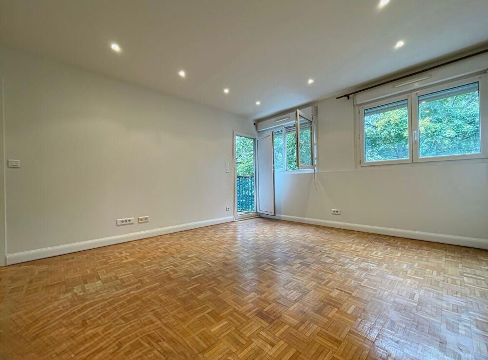 Vente Appartement Appartement Aubergenville 3 pi�ce(s) 56,30  m2 2 CHAMBRES - CAVE - BALCON Aubergenville