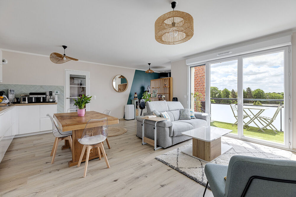 CROIX HYPER-CENTRE , Appartement T3 évolutif en T4 avec terrasse et garage
