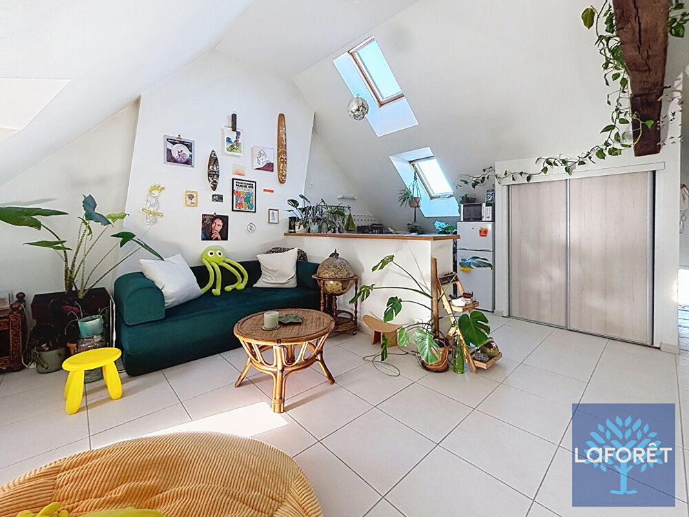 Location Appartement APPARTEMENT - 3 PIÈCES - PARKING - CAVE - 91150 - ETAMPES Etampes