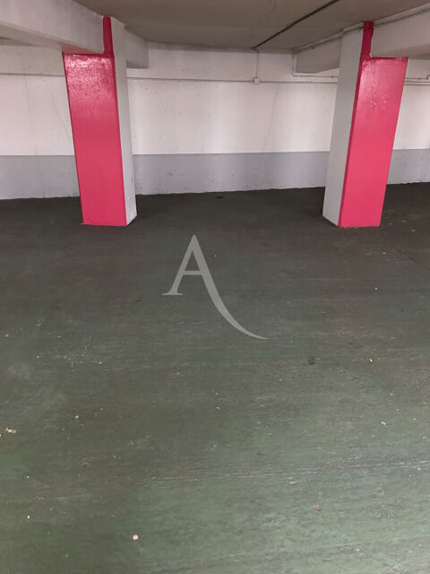  Parking / Garage � louer 8 m�