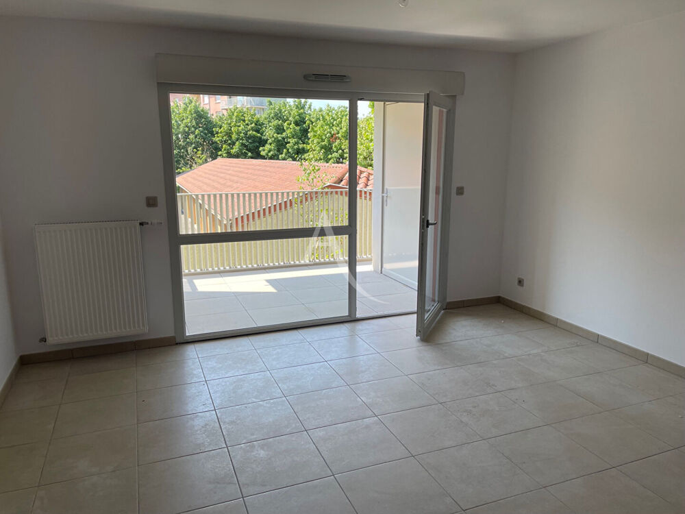Appartement Peronnas 2 pièce(s) 54.43 m2