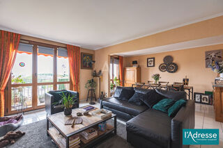  Appartement � vendre 5 pi�ces 1 m�