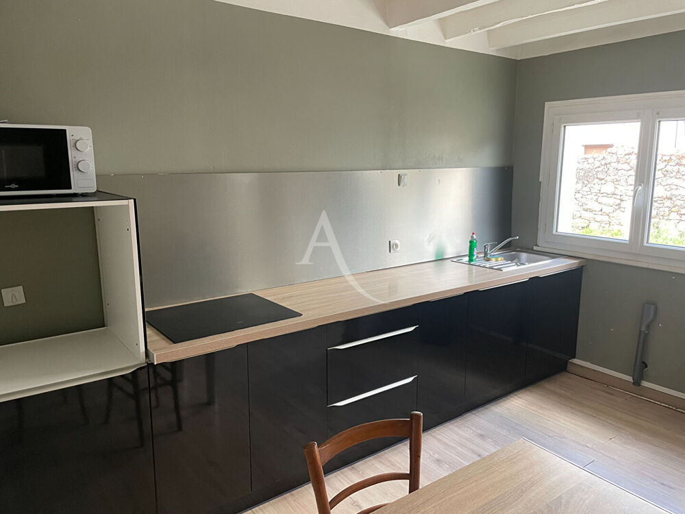 Location Appartement A LOUER ETRICHE Appt T3 Meublé de 54 m2 en RDC Etriche
