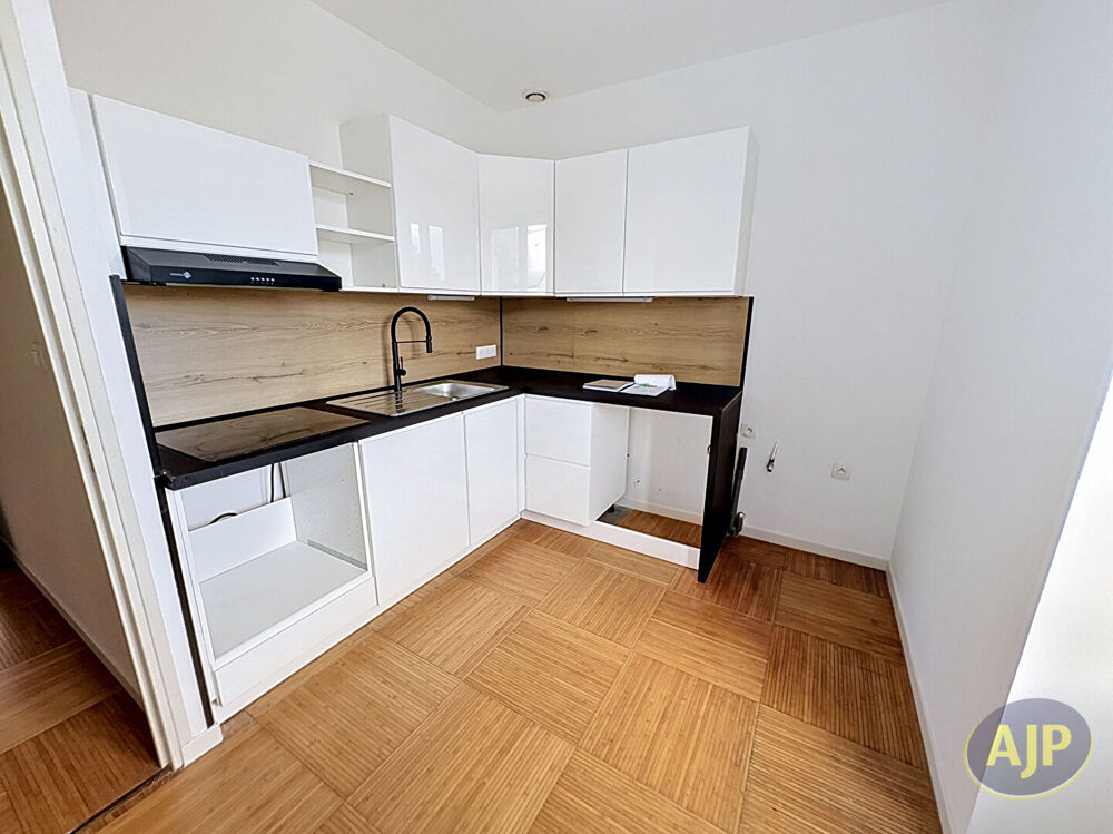 LE POULIGUEN APPARTEMENT T3 centre ville