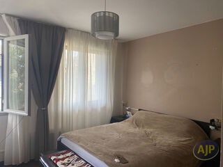  Immeuble � vendre 6 pi�ces 174 m�