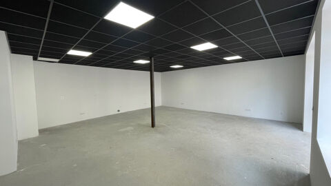   Local commercial  60 m² entièrement rénové ! 
