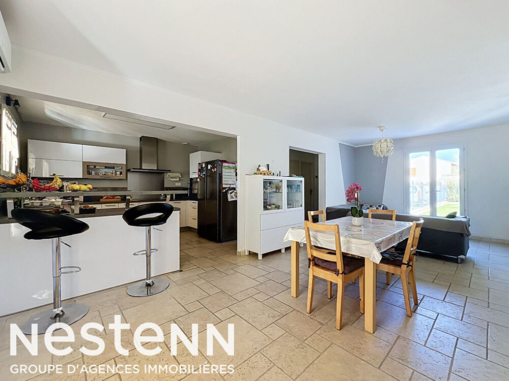 Vente Maison Maison familiale d'environ 110 m² avec 5 chambres, garage et jacuzzi ? Lançon-Provence Lancon provence