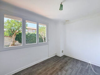  Maison à louer 5 pièces 159 m²
