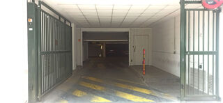  Parking / Garage  vendre 