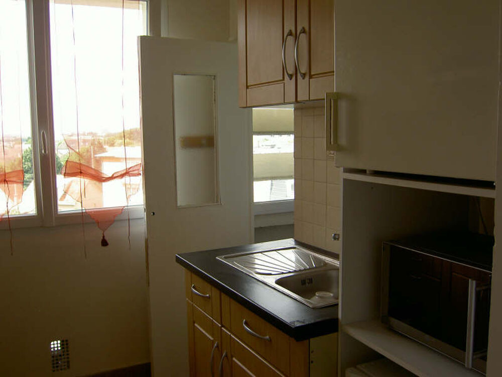 Location Appartement APPARTEMENT CAEN - 4 pièce(s) - 65 m2 Caen