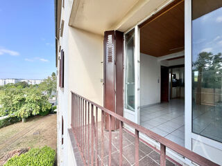  Appartement à louer 3 pièces 68 m²