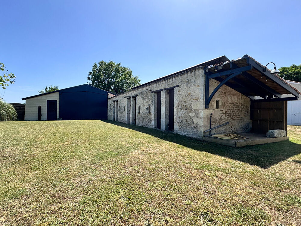 Maison Tonnay Charente 6 pièce(s) 470 m2