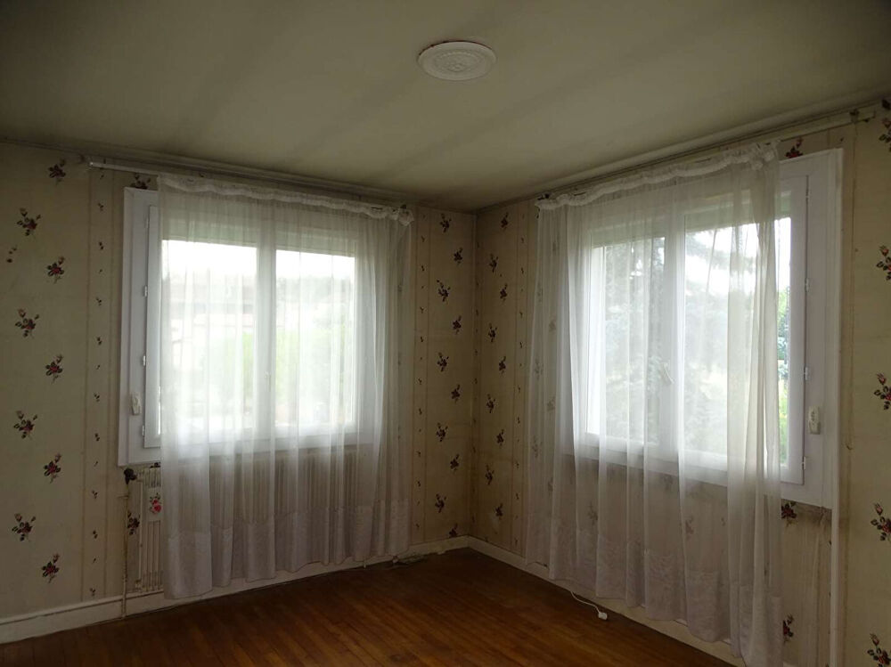 Vente Maison Maison sur sous-sol complet - Douzillac 5 pièce(s) 92.84 m2 Douzillac