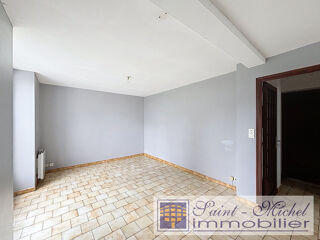  Immeuble � vendre 141 m�