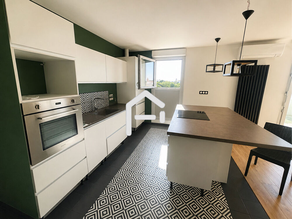 Location Appartement A louer : T4 de 90m² à Toulouse avec grand balcon et double garage Toulouse