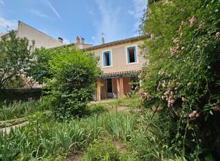  Villa à vendre 8 pièces 217 m²