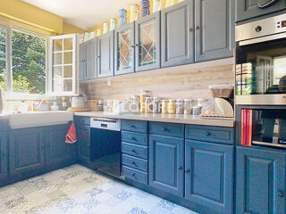  Maison  vendre 10 pices 260 m