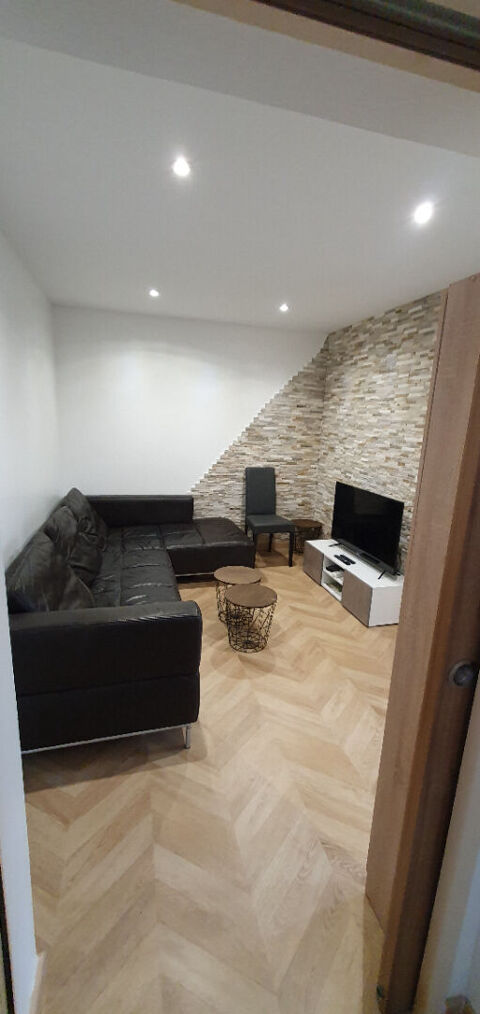  Appartement � louer 1 pi�ce 160 m�