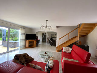  Maison  vendre 7 pices 172 m