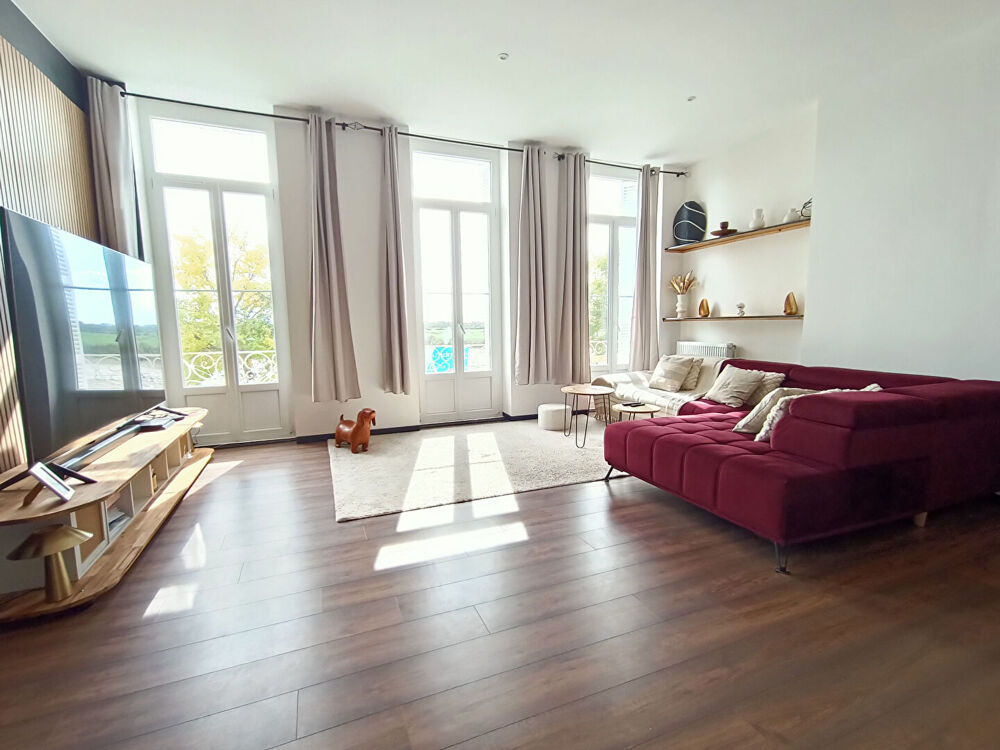 Vente Appartement Spacieux 5 pi�ces avec vue d�gag�e - quartier recherch� Tonnay charente