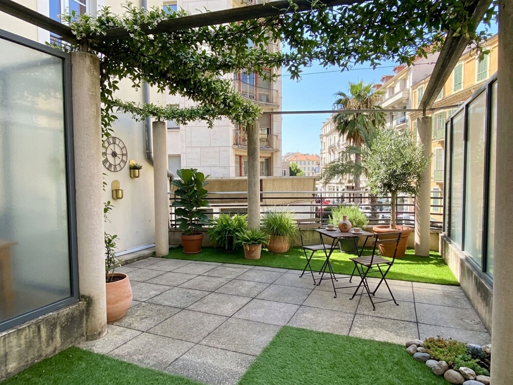 NICE - Appartement 3 pièces avec superbe terrasse de 37m2