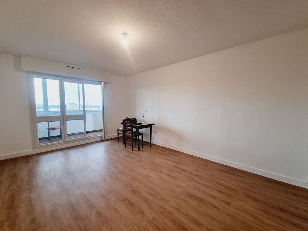 Appartement a louer saint-ouen-l'aumone - 4 pièce(s) - 75 m2 - Surfyn