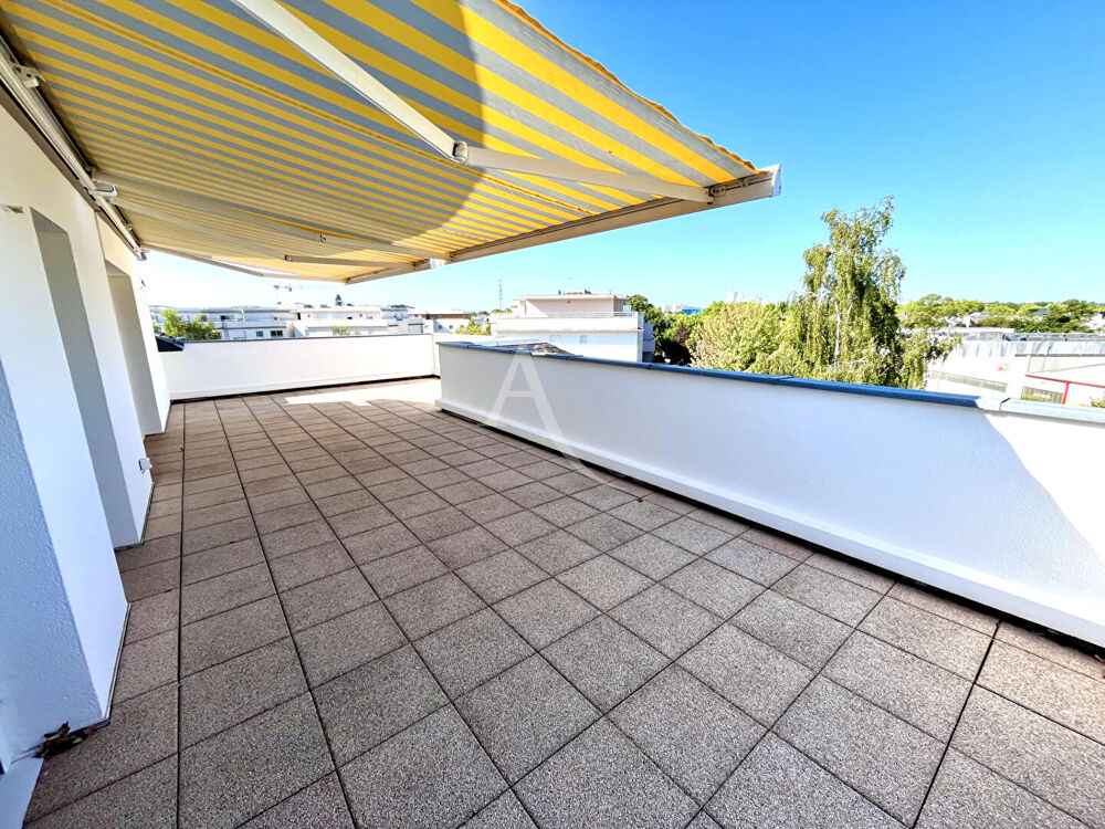 Vente Appartement Le Bondon / La Madeleine. Grand appartement dernier étage avec belle terrasse Vannes