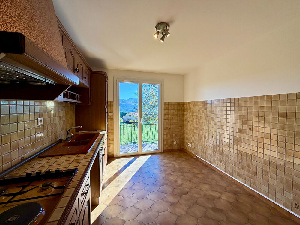 Location Maison Jolie maison à la batie neuve avec jardin et garage La batie neuve